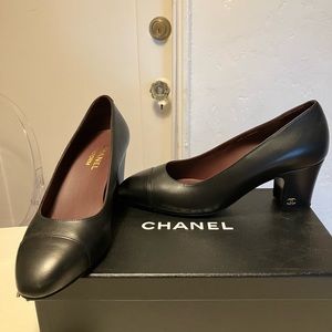 Chanel Pump